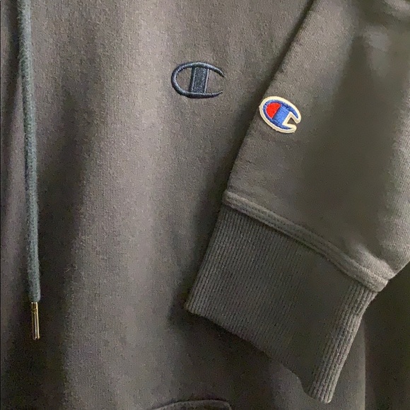 Champion Men’s Powerblend Fleece Pullover Hoodie - Picture 2 of 4